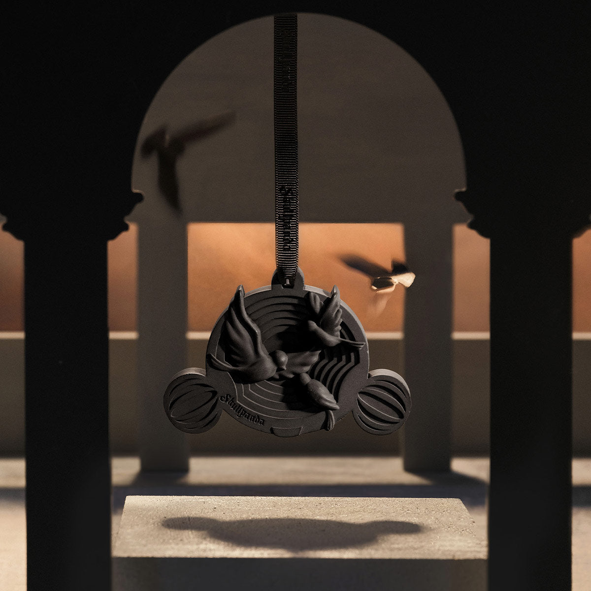 SKULLPANDA - Image Of Reality Series-Gypsum Aroma Black