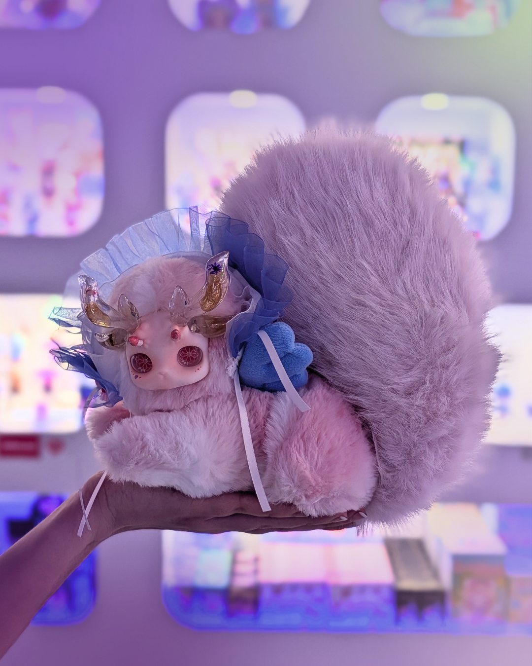 GULULU - Deeer in Bloom