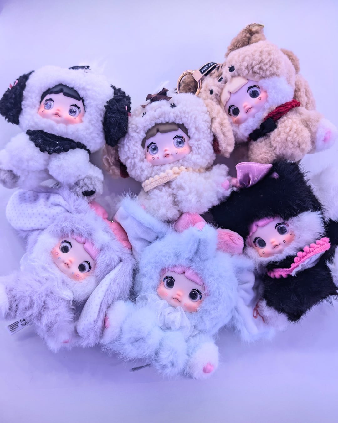 Nommi - Sitting Zoo Series