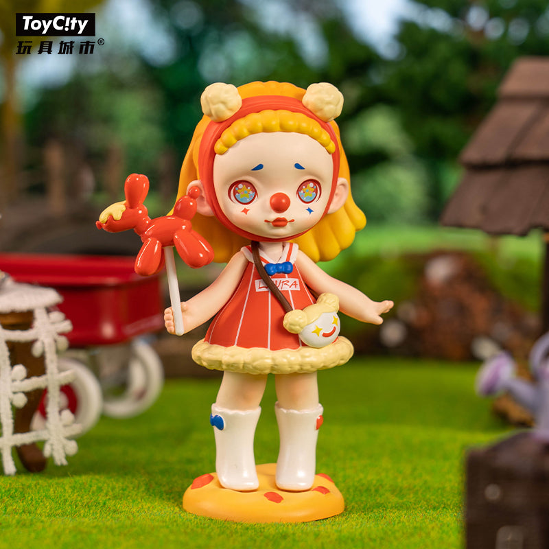 TOYCITY - Laura sweet monster party