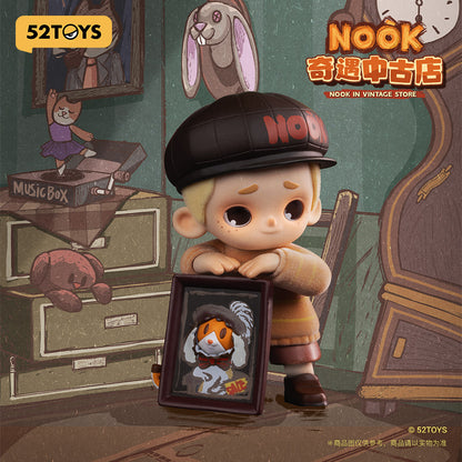NOOK - In Vintage Store