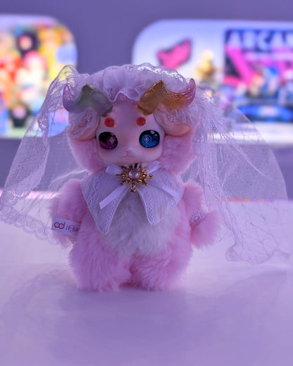 FECOCO Victorian Sheep Plush
