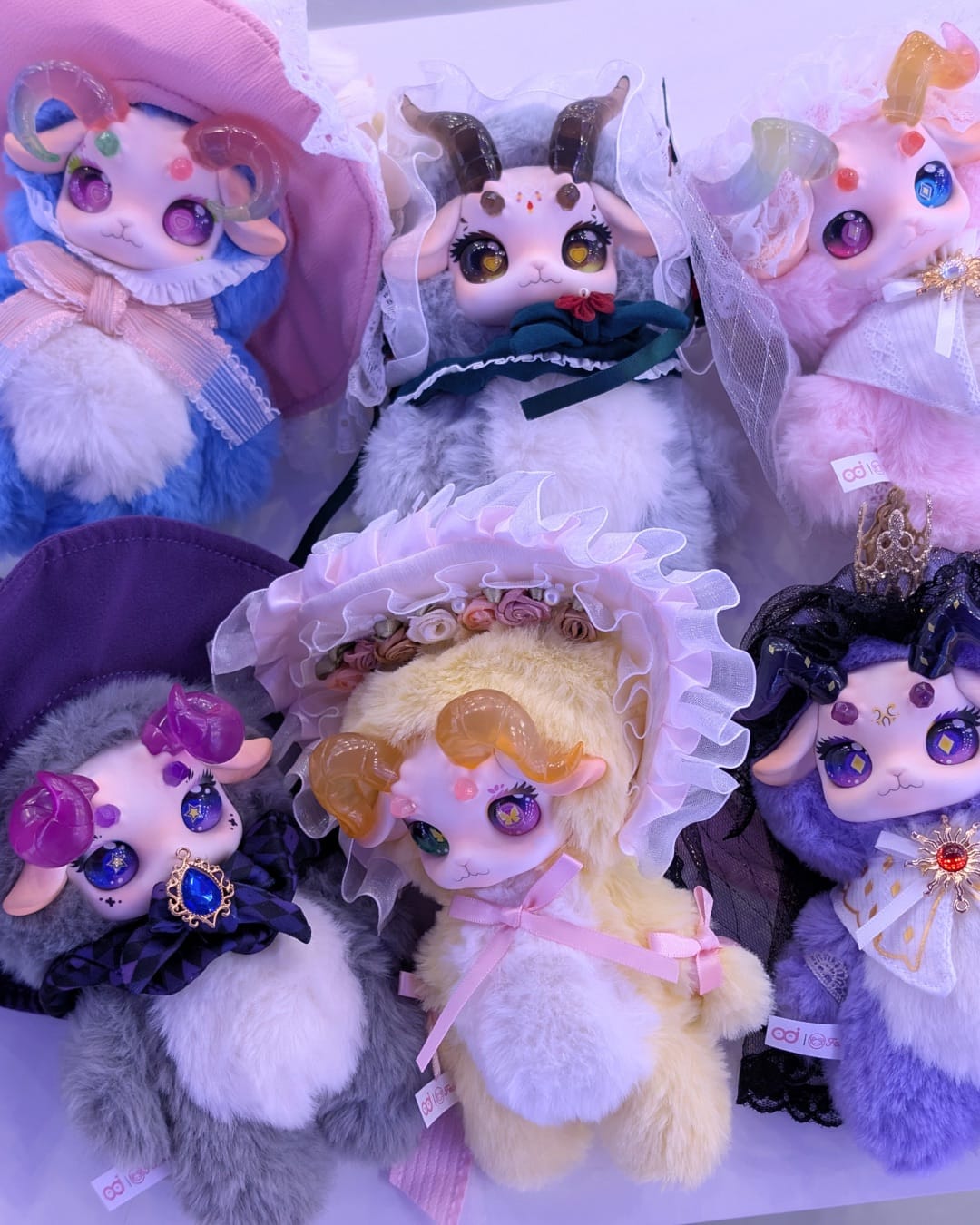 FECOCO Victorian Sheep Plush