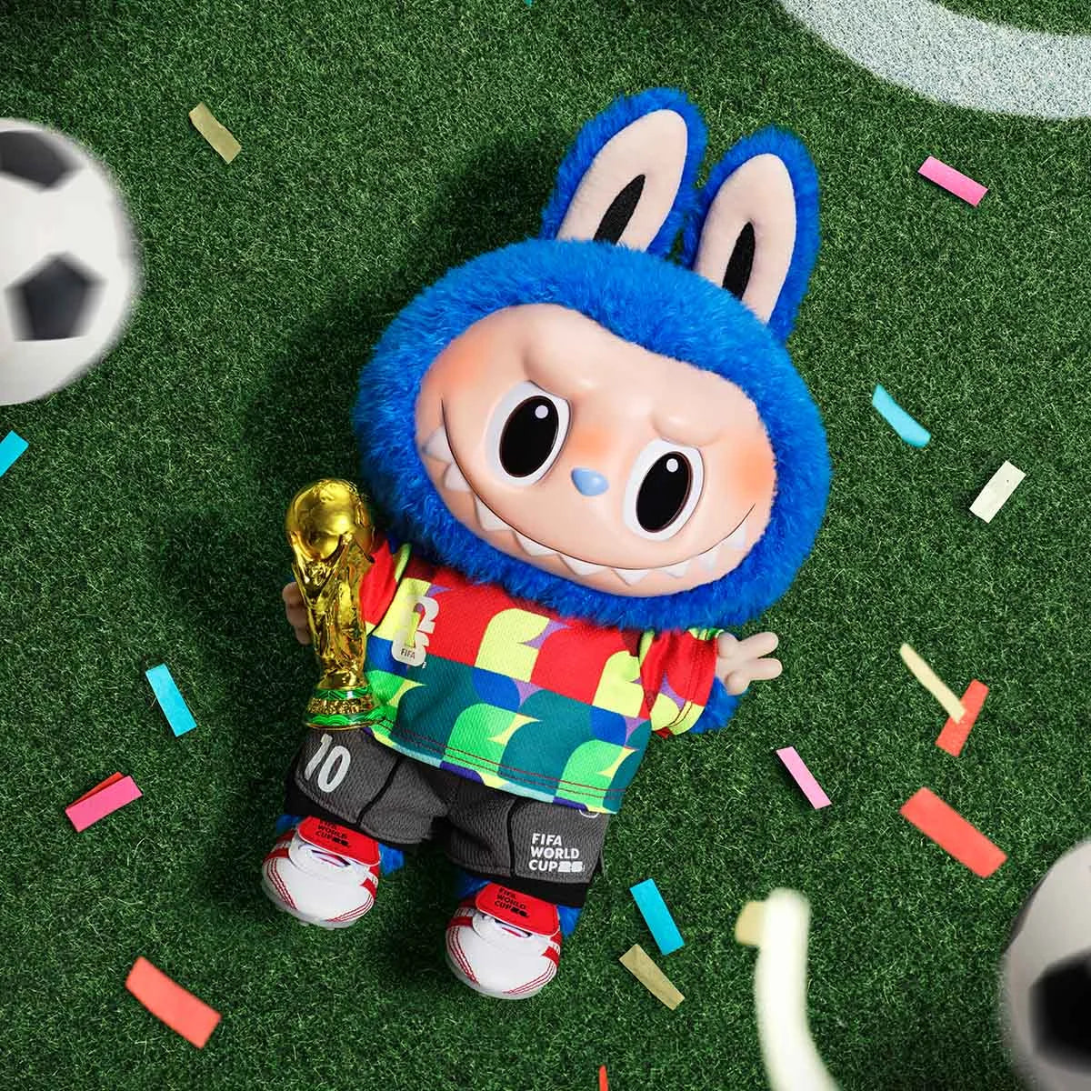 THE MONSTERS × FIFA SERIES - Catch the Win Vinyl Plush Doll